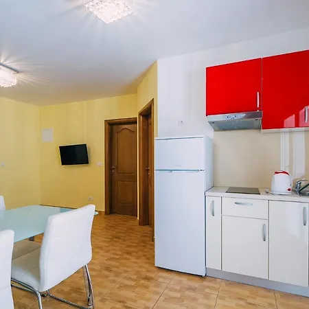 Luxur Centar 아파트 *