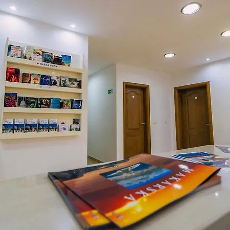 아파트 Luxur Centar *