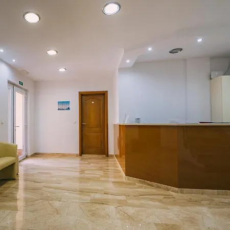 아파트 Luxur Centar