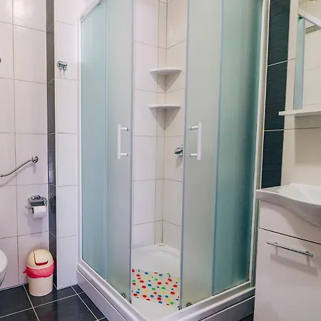 Luxur Centar * Baska Voda