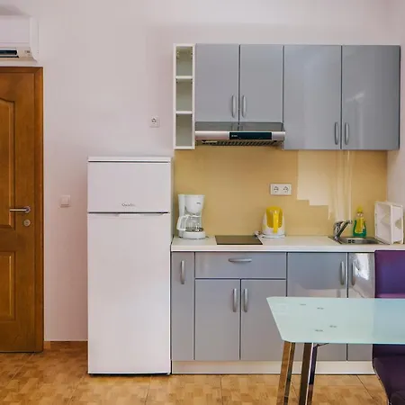 Luxur Centar * Baska Voda