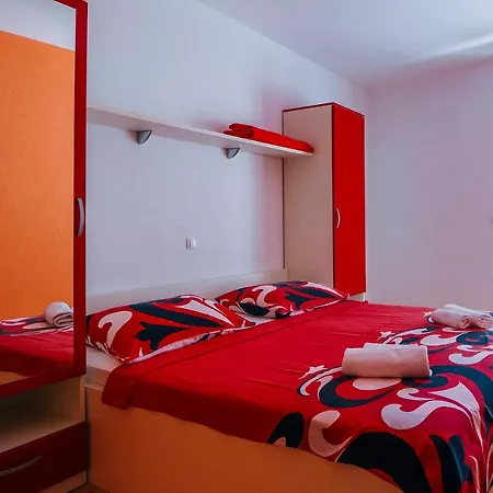 Luxur Centar *