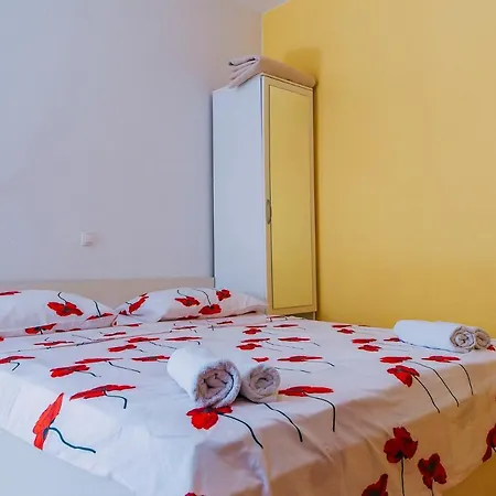 Luxur Centar * Baska Voda