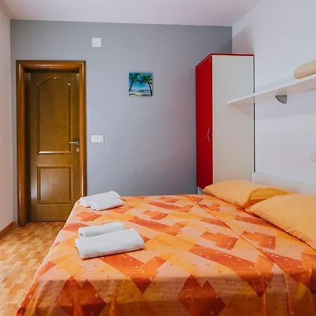 Luxur Centar *